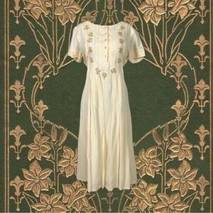 Vintage Embroidered Cottagecore Dress